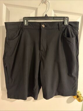 Men's Black Performance Shorts, 9” inseam